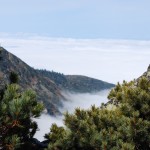 Байкал затянут тучами и туманом